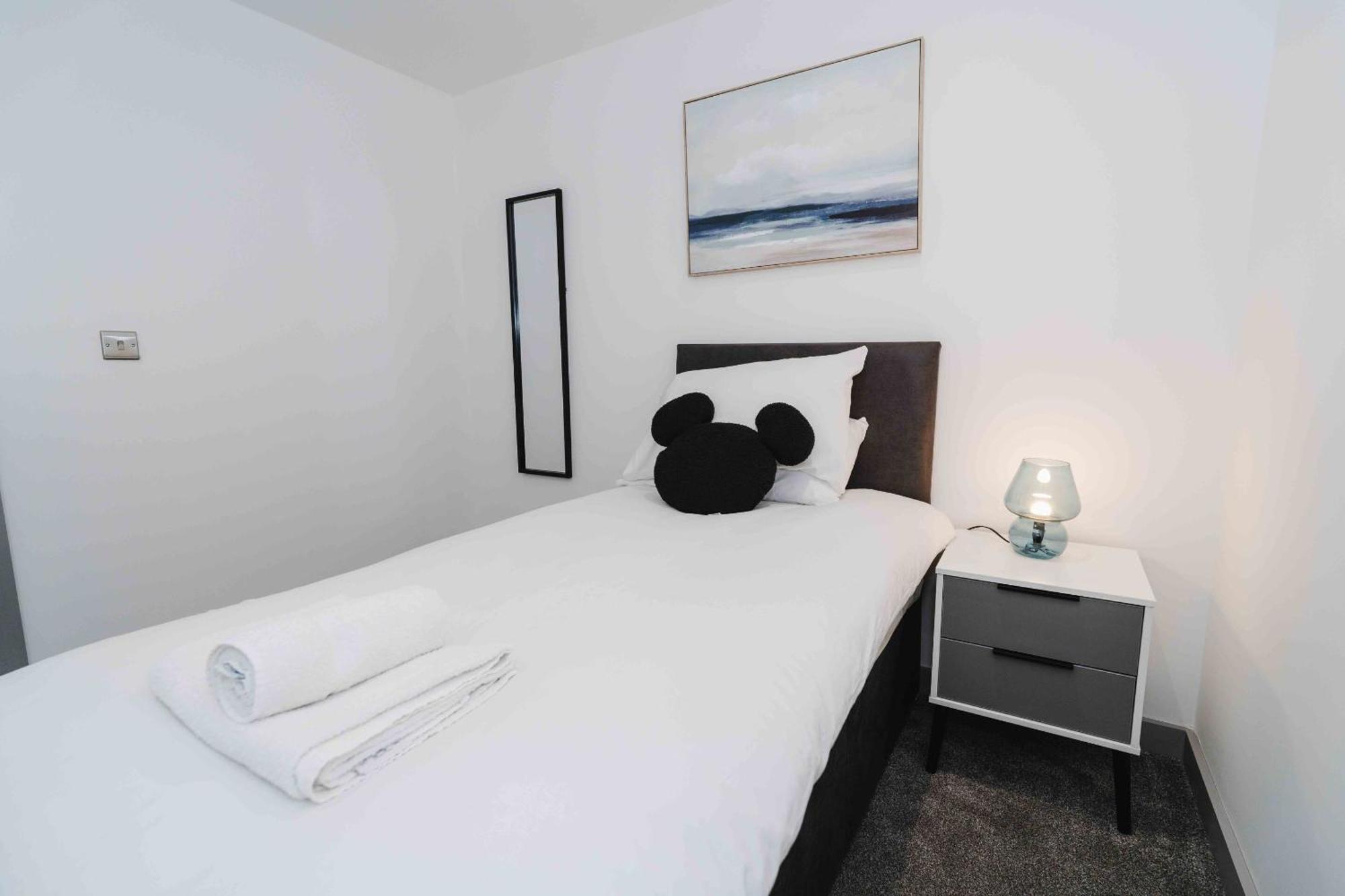 Stunning Luxury Stay By Vichy Kingston upon Hull Buitenkant foto