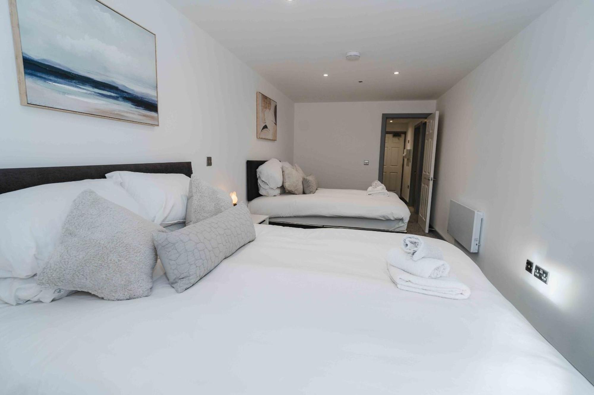 Stunning Luxury Stay By Vichy Kingston upon Hull Buitenkant foto